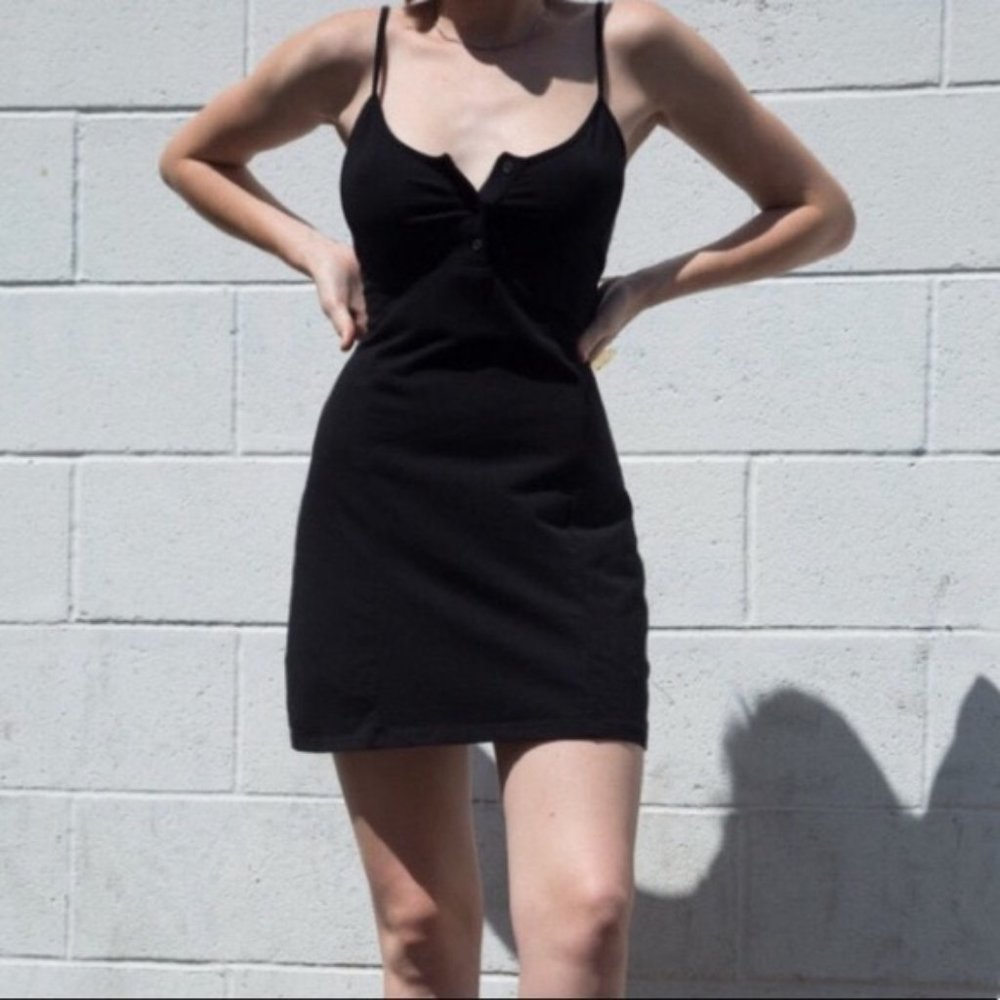 brandy lanay button dress - Picture 2 of 2